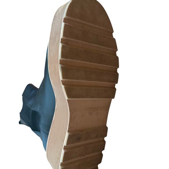 H&M Black Platform Chelsea Boots Size 38 US 7 Bloggers Classic - Picture 7 of 13